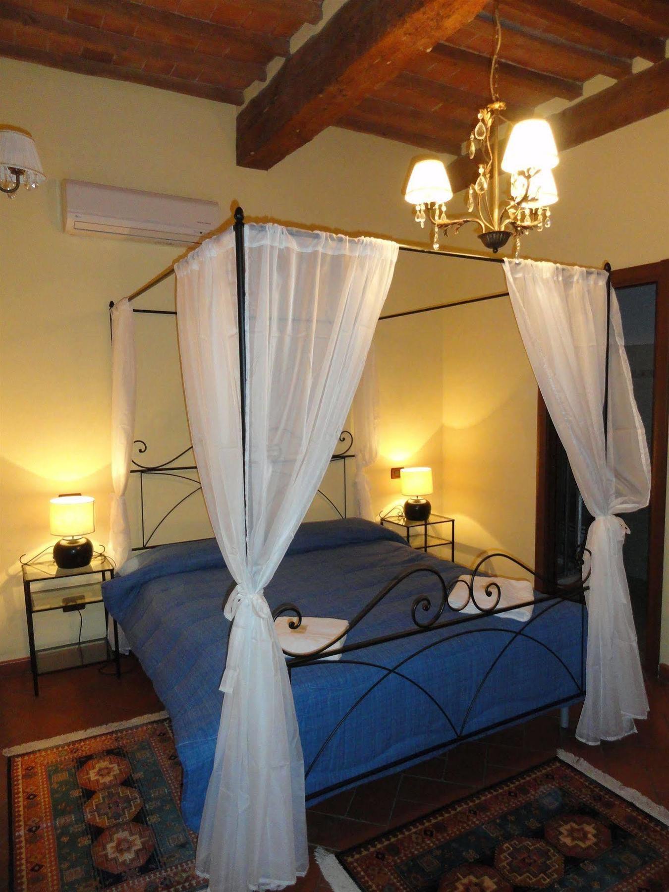 Window To The Tower Bed & Breakfast Pisa
