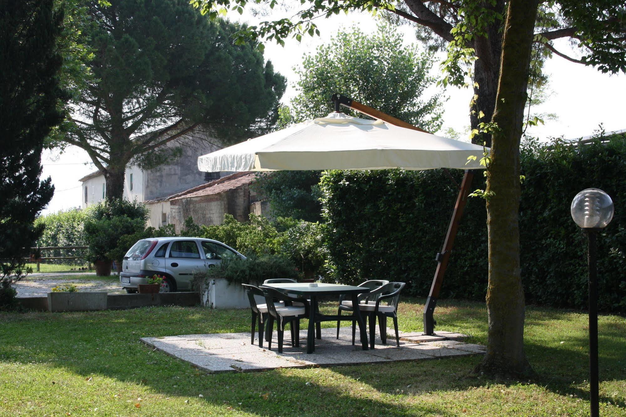 Agriturismo La Pisana Farm stay Pisa