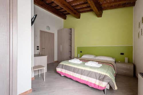 B&B Bianchi 64 3* Pisa