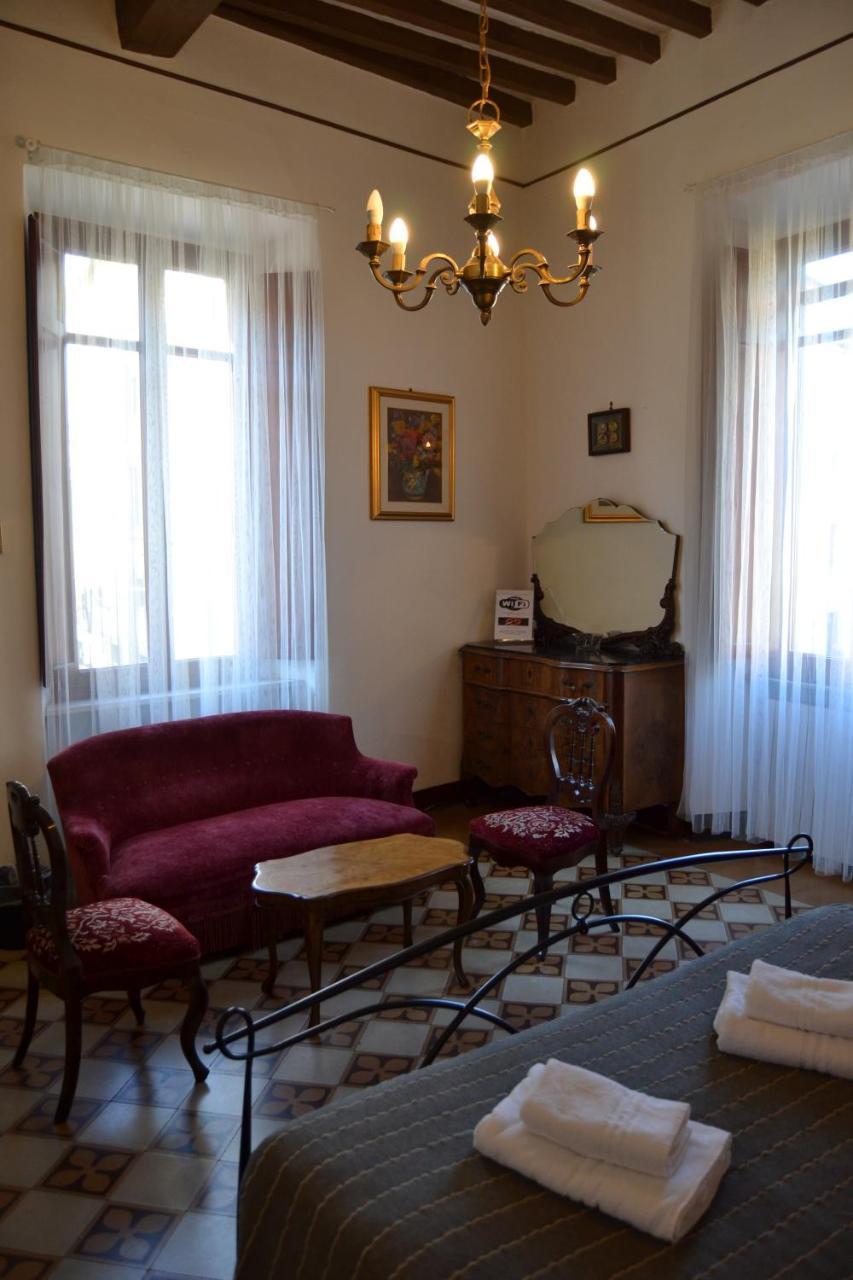 Time Out Guest house Pisa