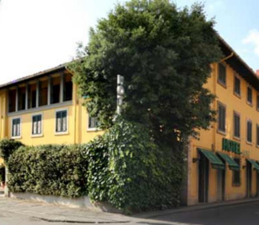 Ariston Hotel