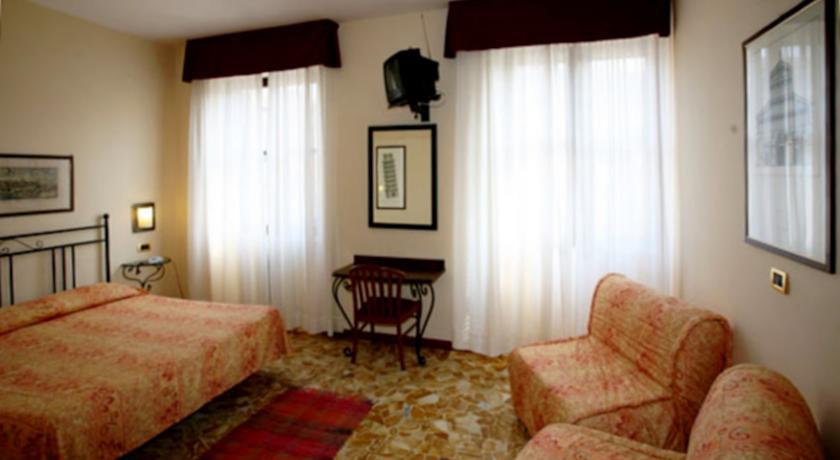 Hotel Ariston