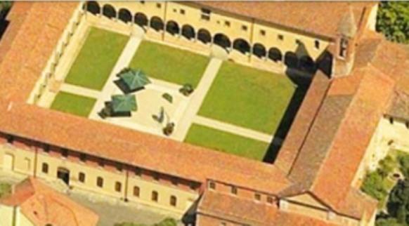 Santa Croce In Fossabanda 3*