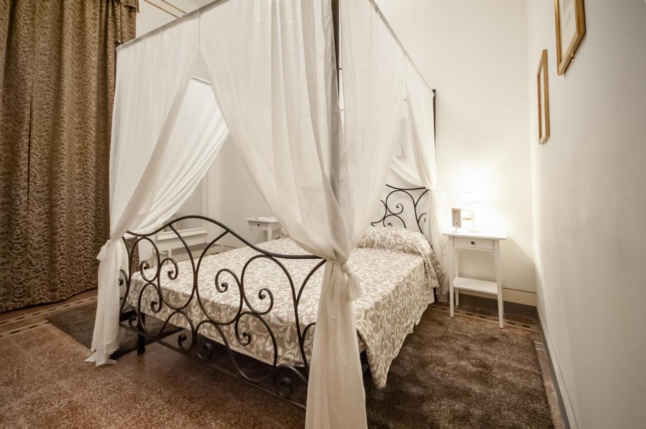 Tower Bed & Breakfast *