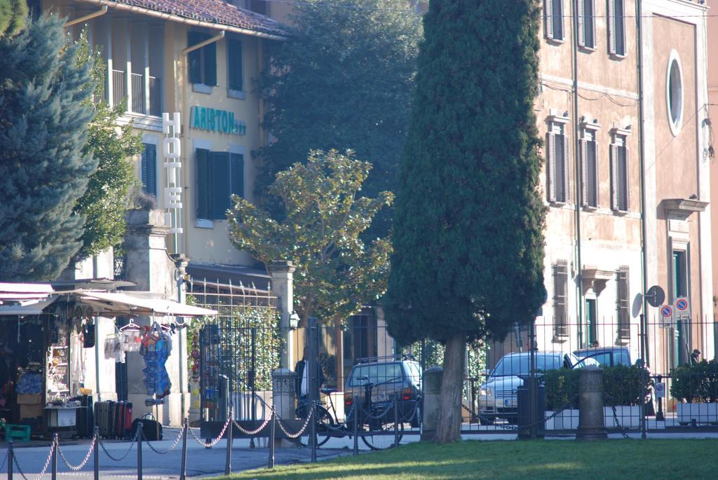 Hotel Ariston