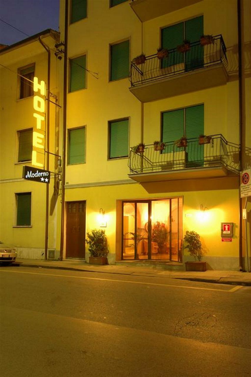 Moderno Pisa