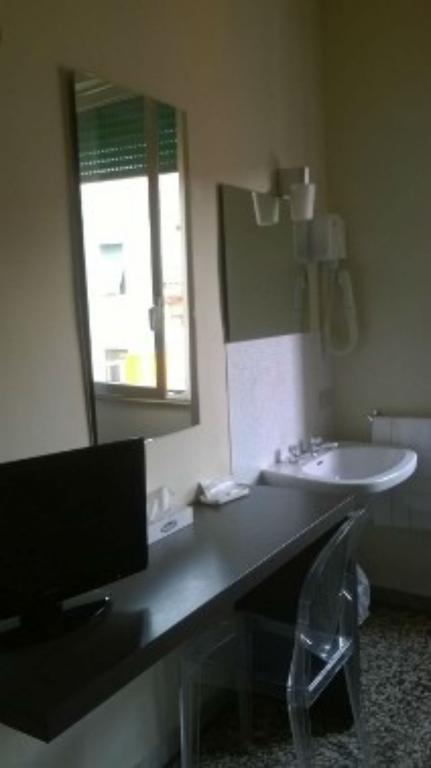 Hotel Moderno 2*