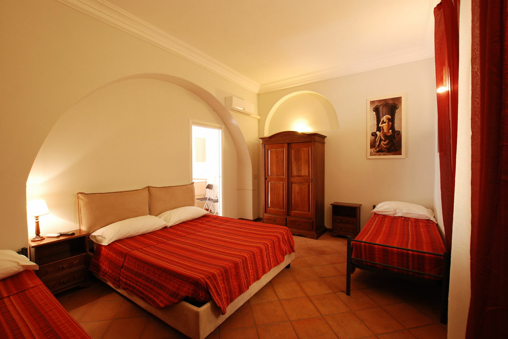 Bed & Breakfast La Corte Di Lisa - Self Check-in 4*