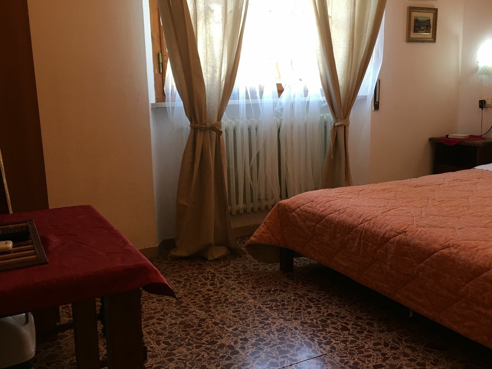 A Casa Doina Airport2 Bed & Breakfast Pisa