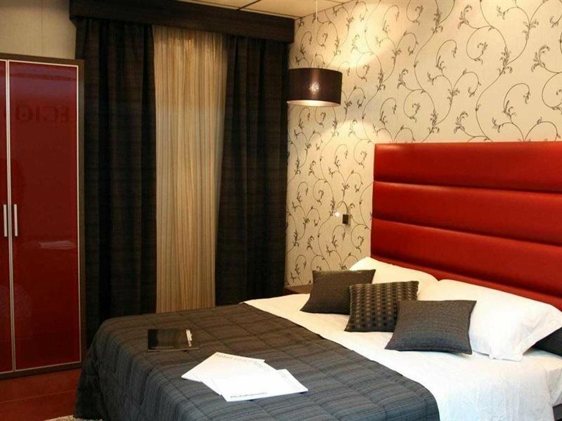 Tuscany Gallery Bed & Breakfast Pisa