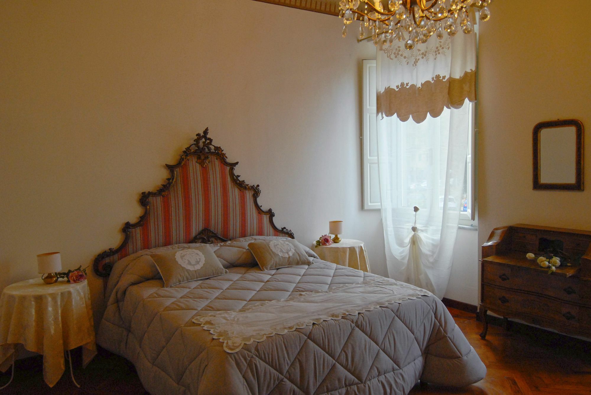 Ester Bed & Breakfast *