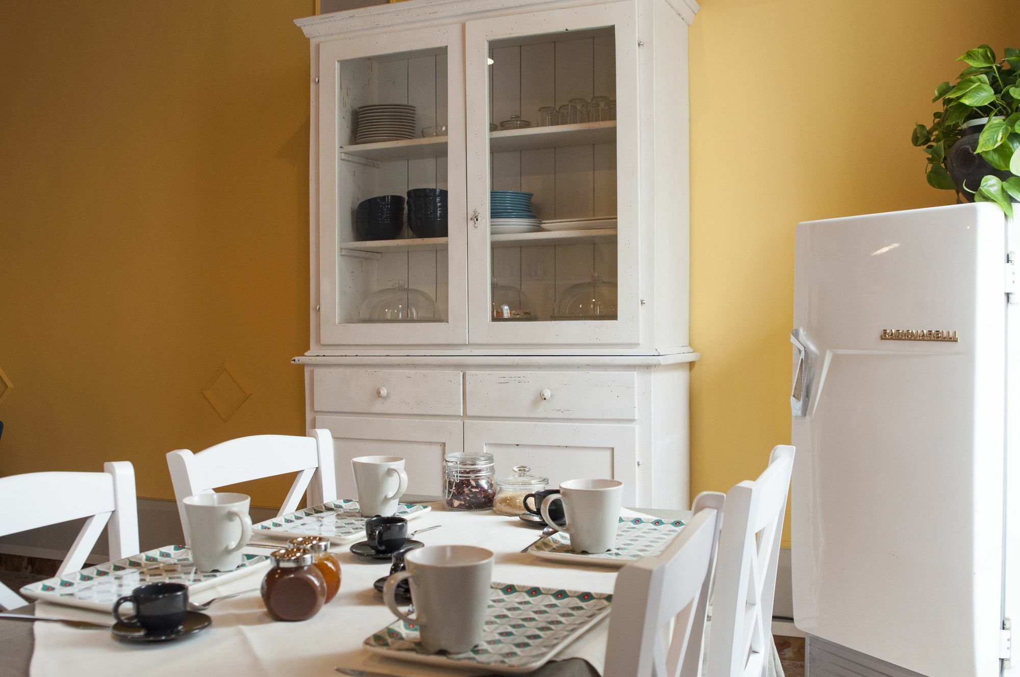 Retro Bed & Breakfast