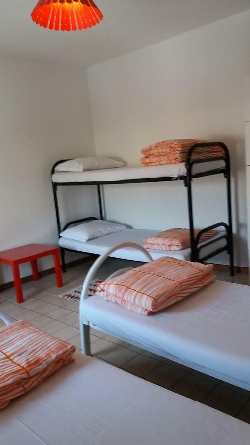 Easy Hostel *