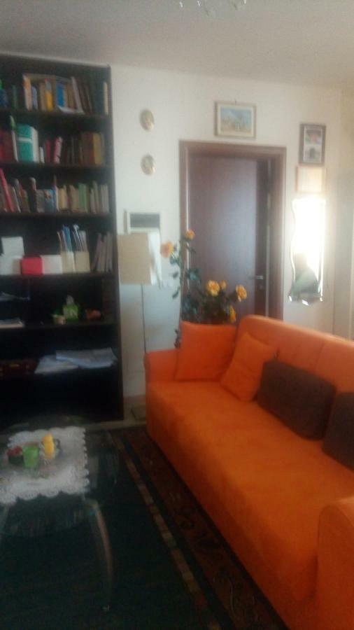 Comodo Apartment *