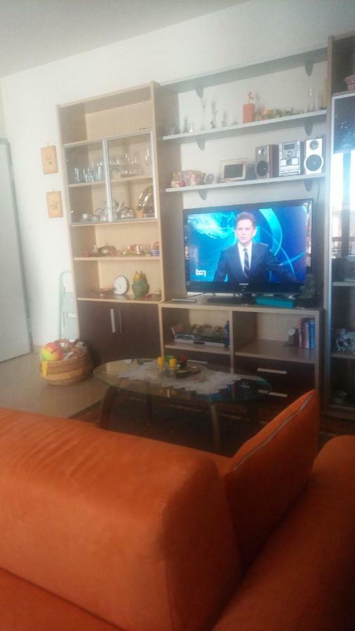 Apartment Comodo
