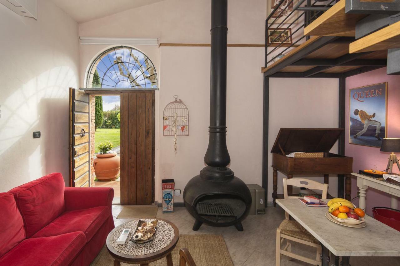 Queen Bed & Breakfast