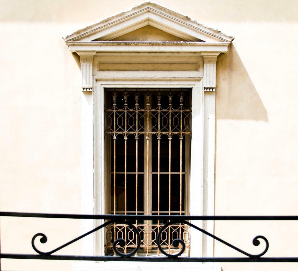 Dimora Isabella Apartment Pisa