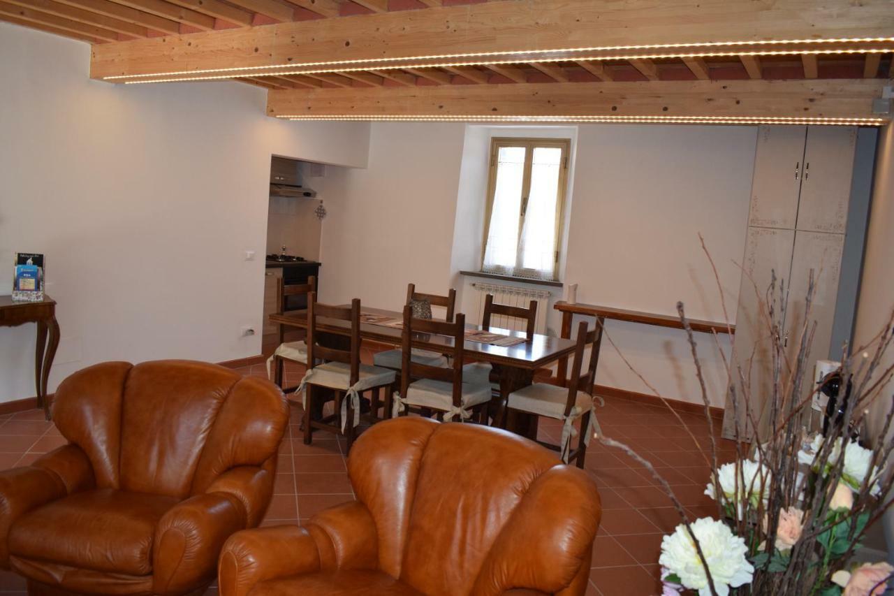 Holiday home And Art 2