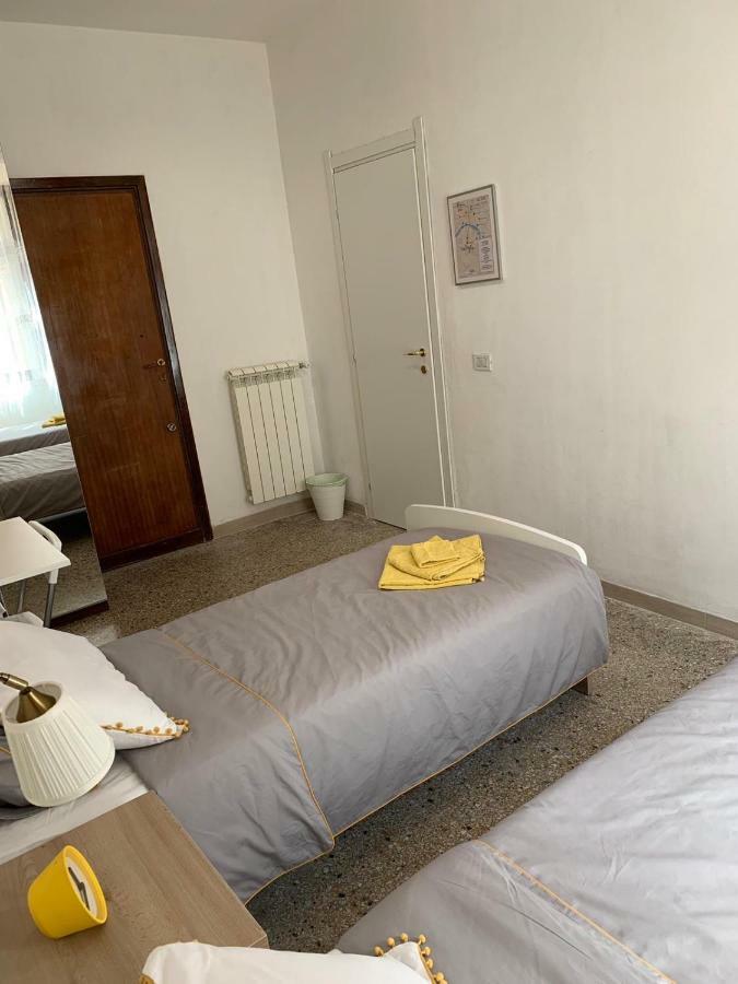 Station & Airport Guest house Pisa