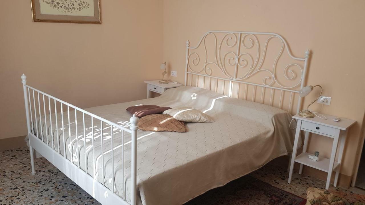 The Flower Guest house *