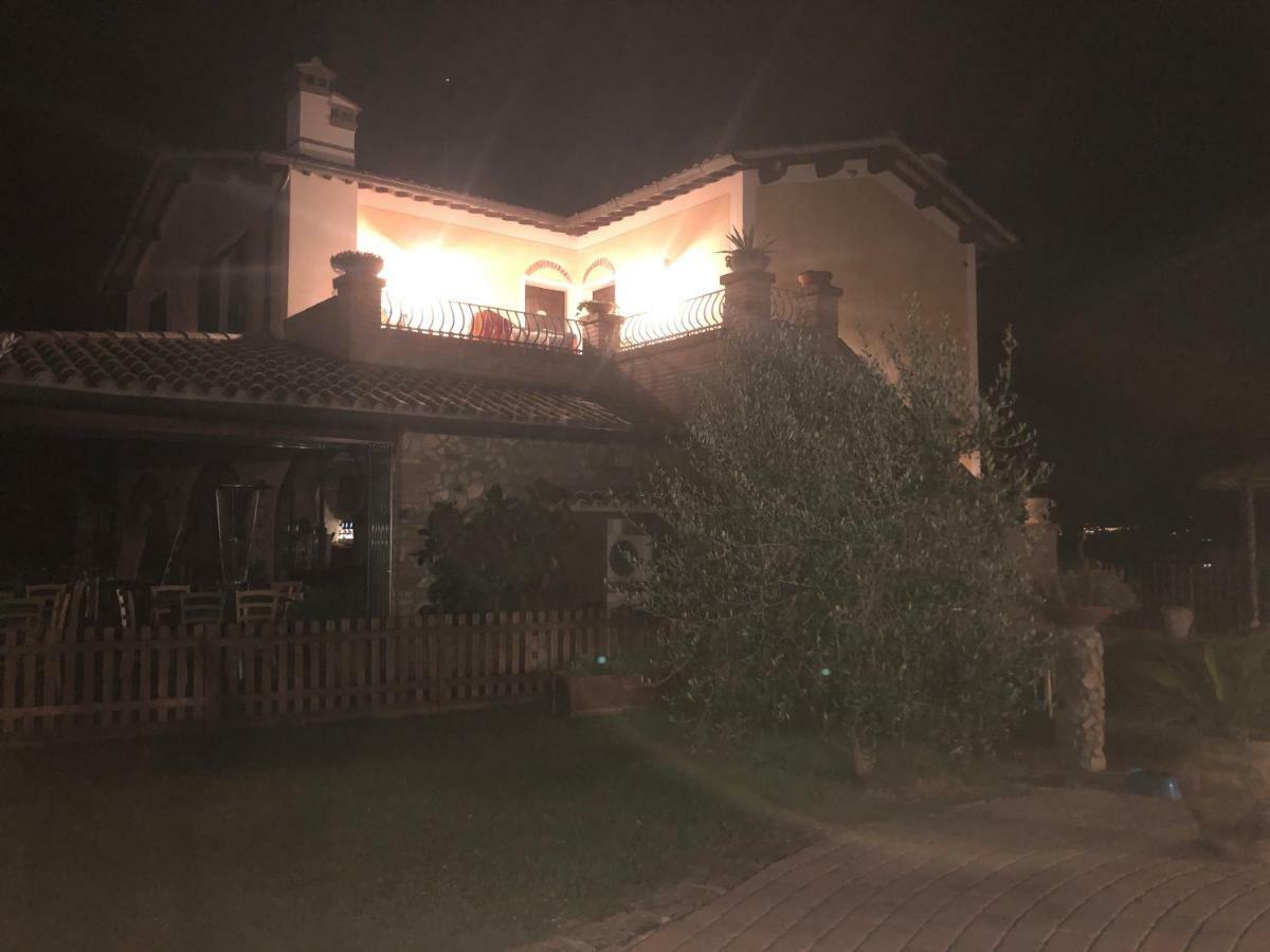 A Due Passi Dal Mare Apartment *