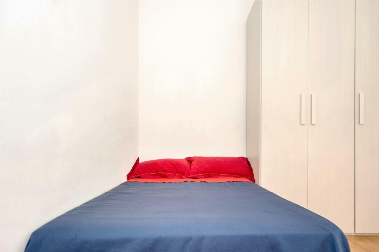Apartment Via Garofani 8 *