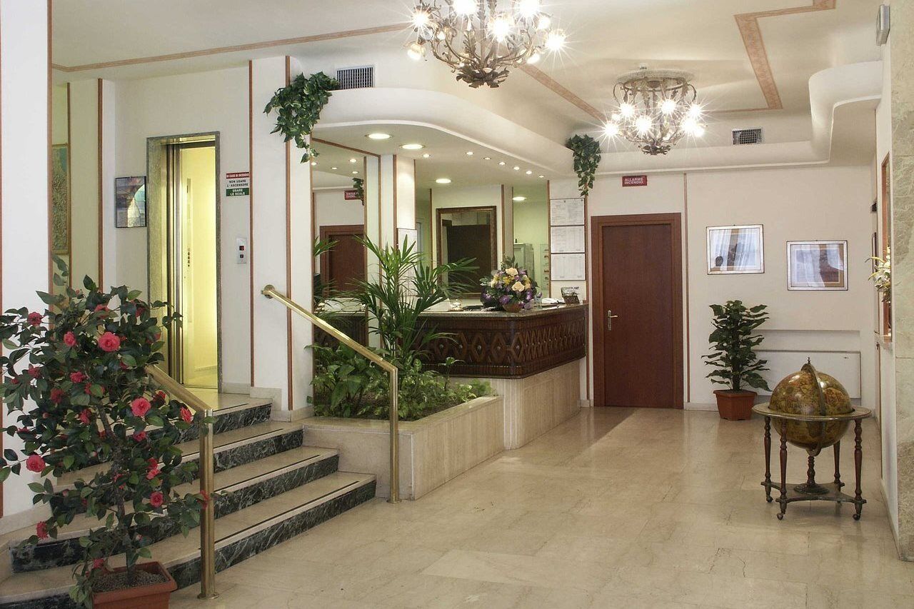 Hotel Terminus & Plaza 3*