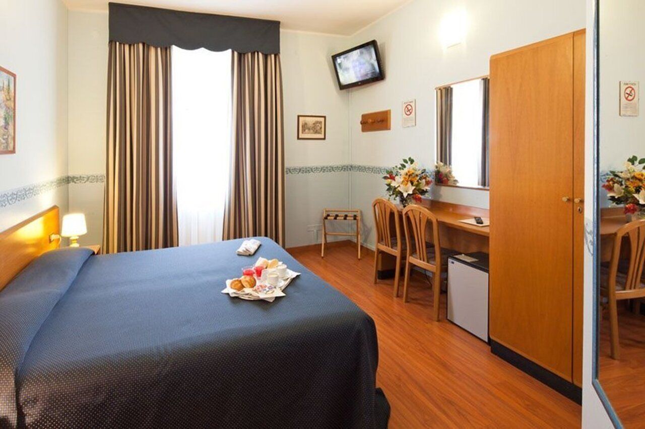 Terminus & Plaza Hotel 3*
