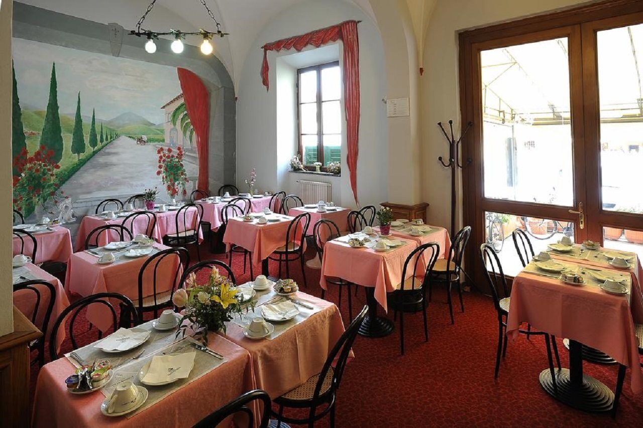 Kinzica Hotel 3*