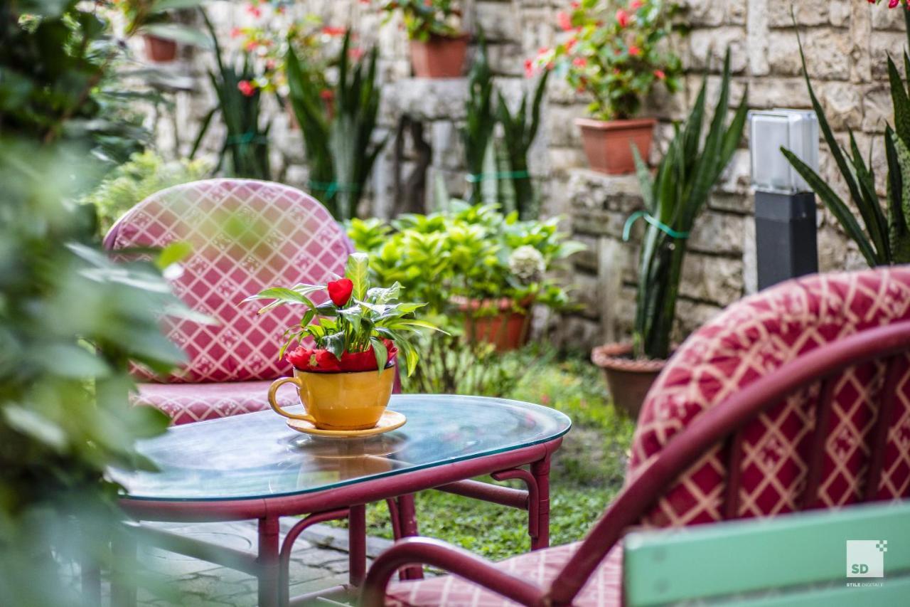 Hotel Alessandro Della Spina 3*