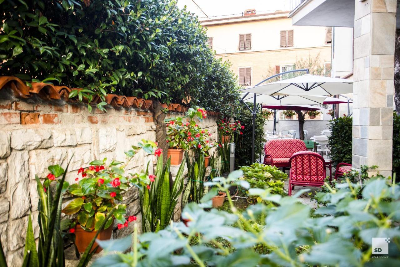 Alessandro Della Spina 3*