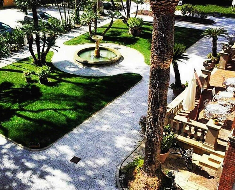 Hotel Tower 3*