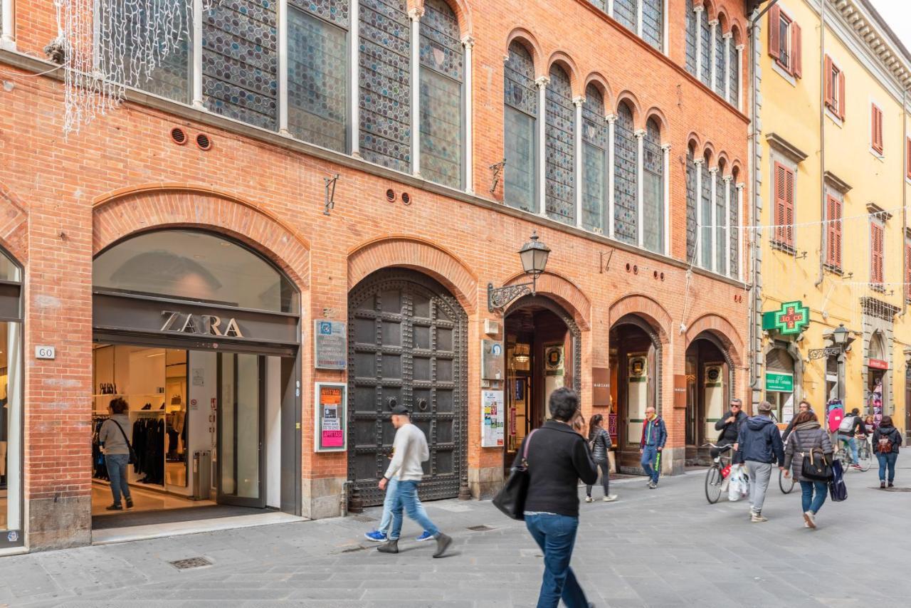 Exclusive Corso Italia Penthouse Apartment