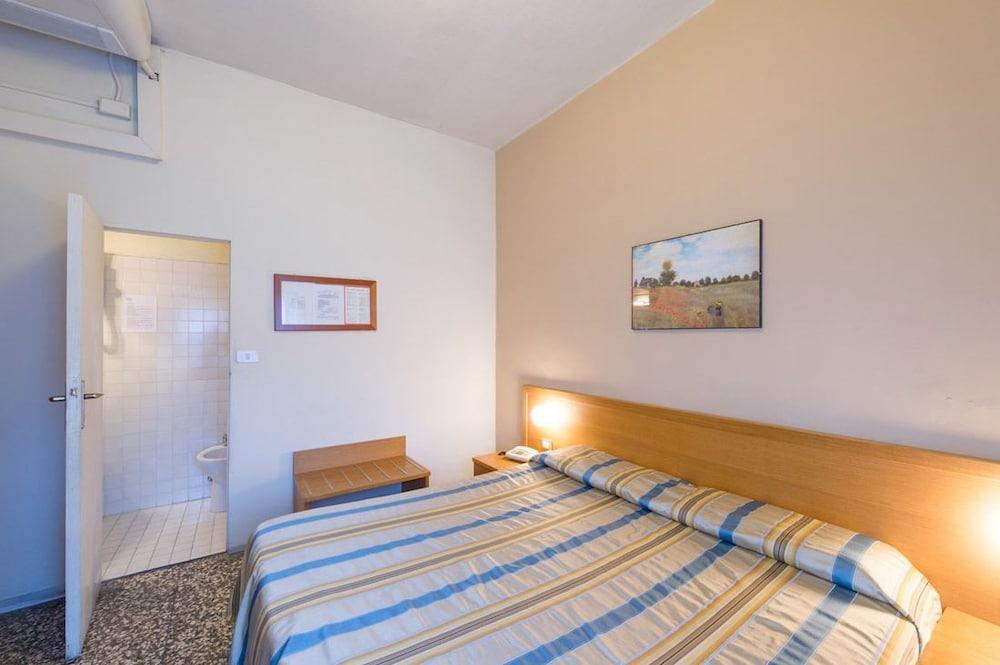 Moderno Hotel Pisa