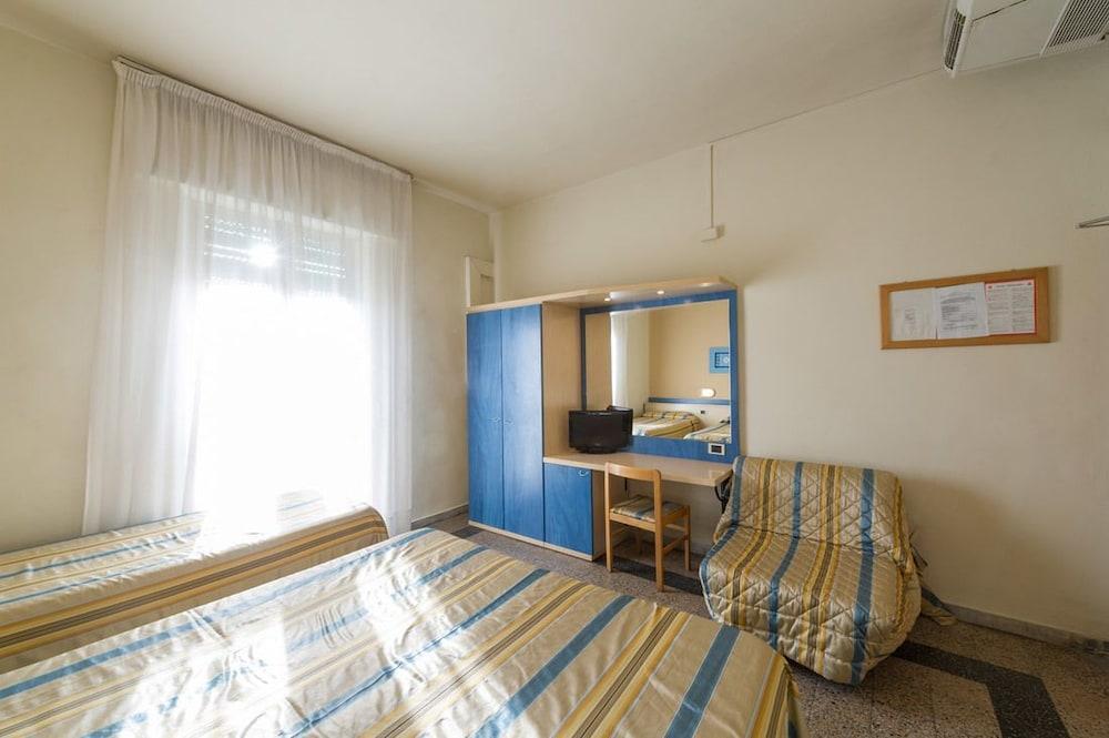 Hotel Moderno Pisa
