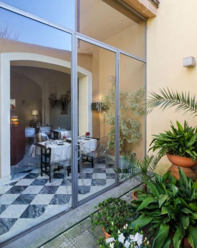 Hotel Novecento Pisa