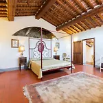 Nella Torre Del Poschi Penthouse With Roof Terrace
