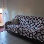 Bilocale zona ben servita