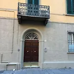 The Nest Near The Leaning Tower
