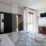 Homiday - Il Giardino --1 Min Ospedale Cisanello--Aeroporto Free Parking--