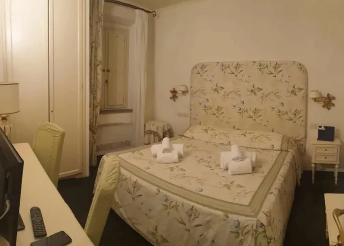 Relais Dei Fiori Dimora D\'Epoca