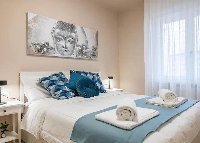 Kristel House Cisanello, Free Parking