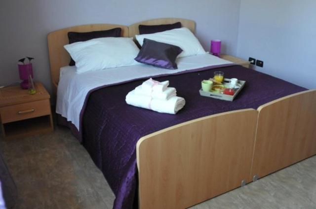 Maison Dei Miracoli 2 Bed & Breakfast