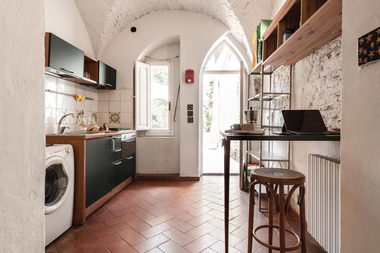 Apartment Hostly - Garden House Near The Tower - Historical House With Private Garden Pisa