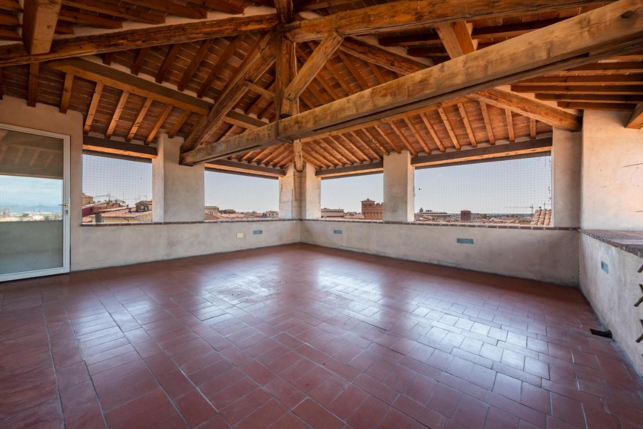 Nella Torre Del Poschi Penthouse With Roof Terrace