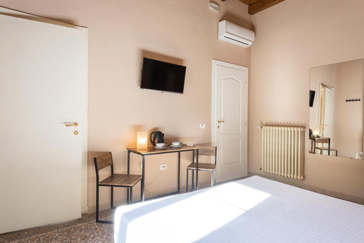 Guest house La Torre Garbata