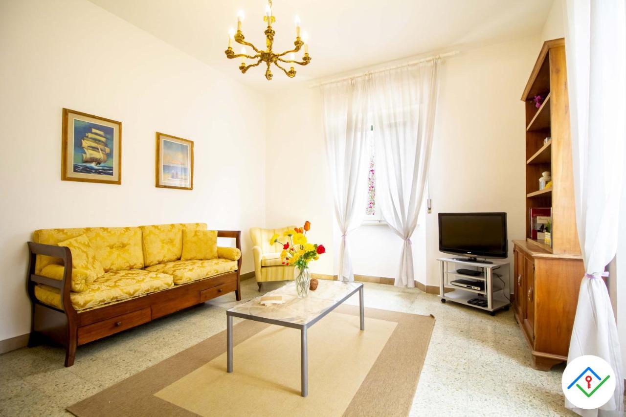 Apartment Sunny Corner Pisa