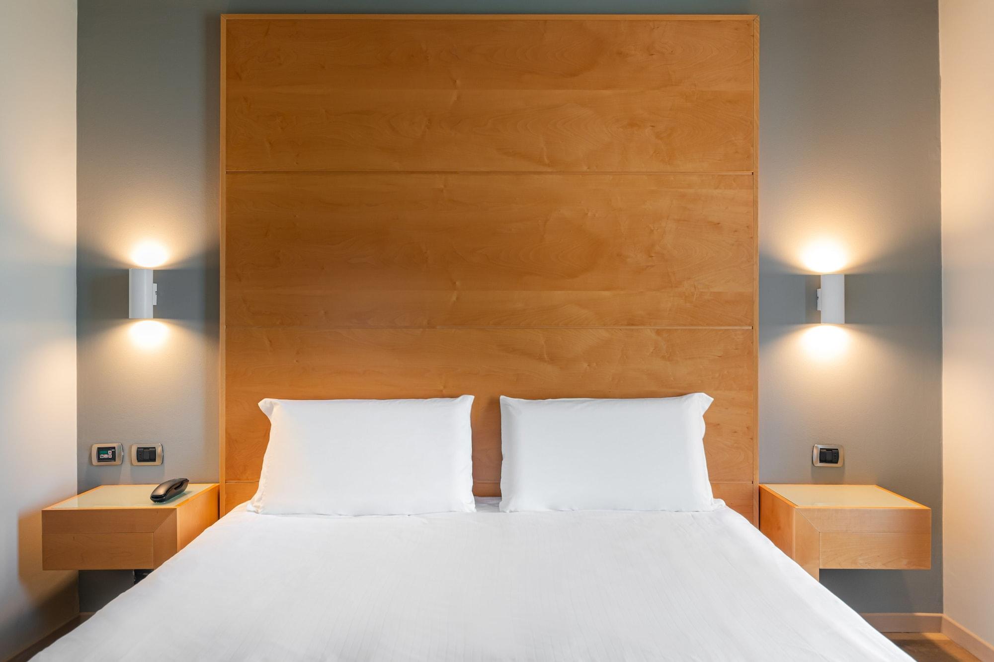 Hotel Airport 3*