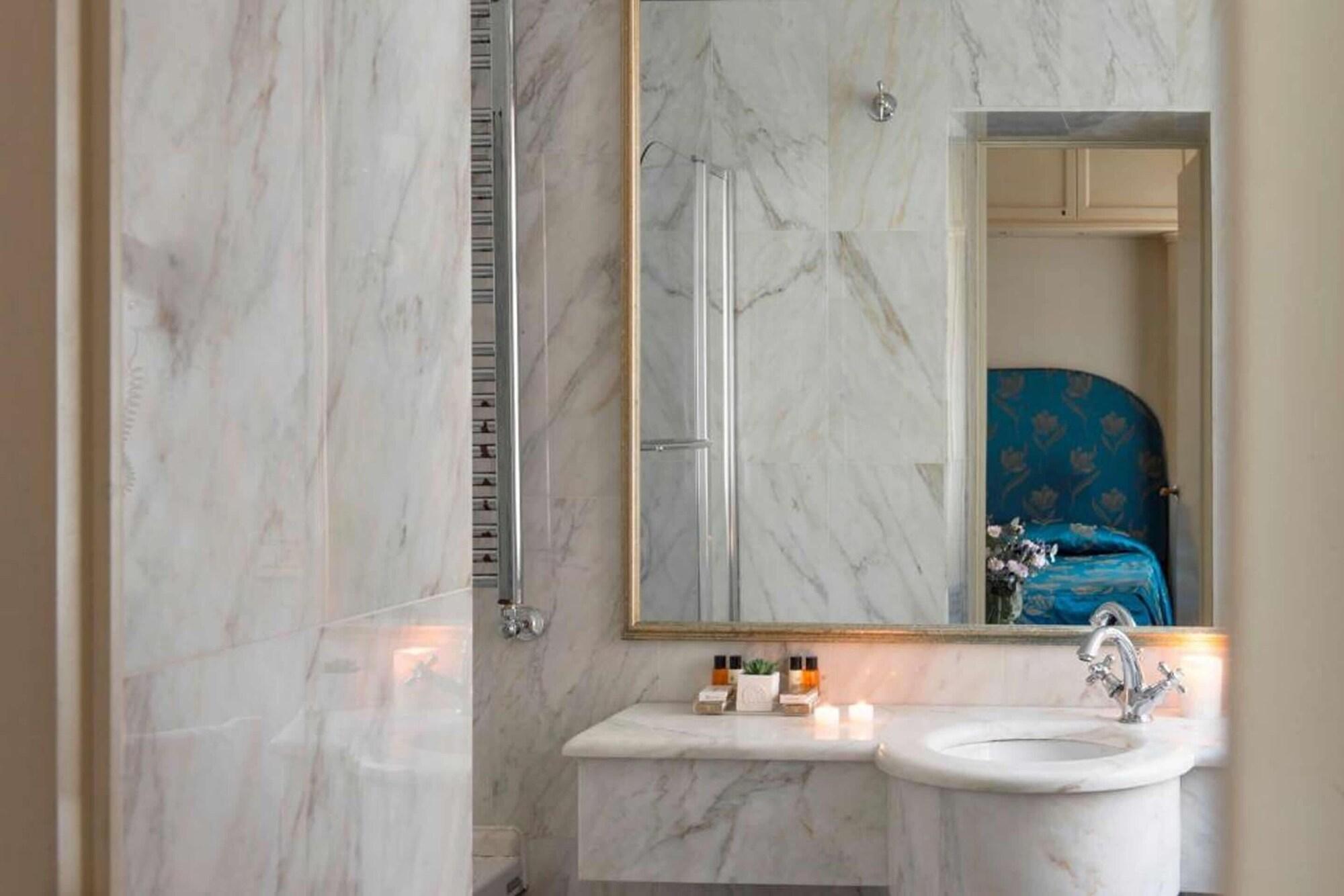 Relais Dei Fiori Dimora D'epoca Bed & Breakfast 3*