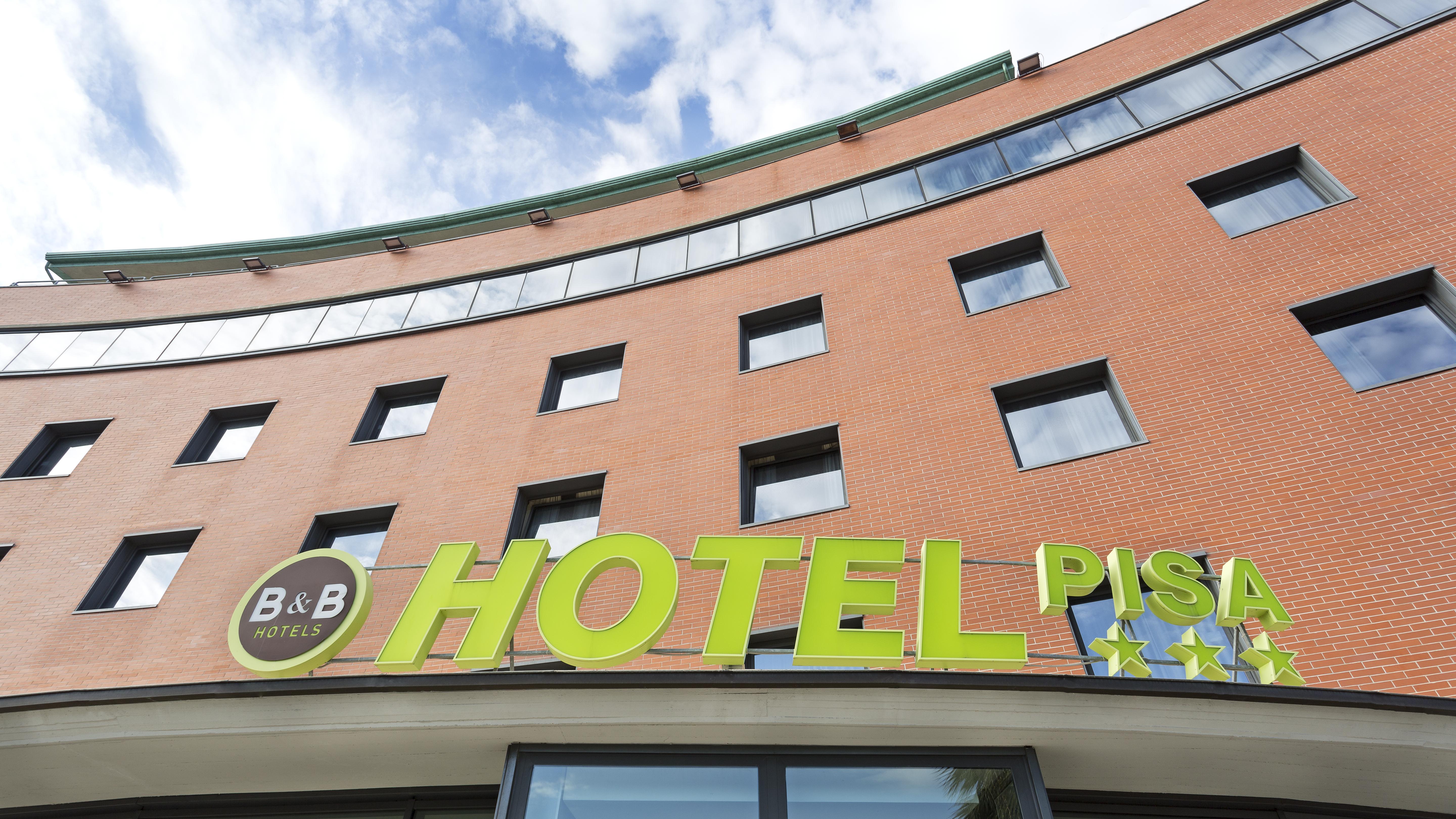 Airport Hotel 3*